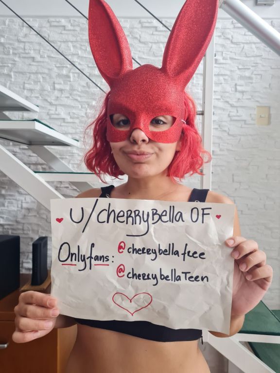 CherrybellaOFleaked onlyfans nude picture